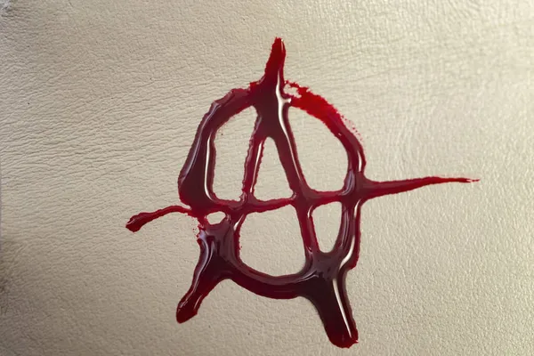 Simbolo Anarchia Fatto Con Sangue Texture Pelle Finta — Foto Stock