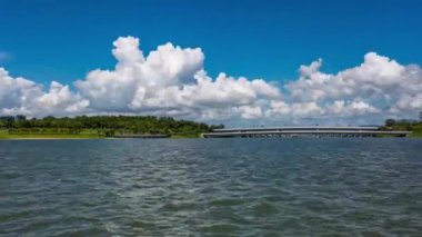 4k Epic Shenzhen Yetenek Parkı Deniz Gölü Bulutları Doğanın muhteşem görünüşüyle zaman akıp gidiyor