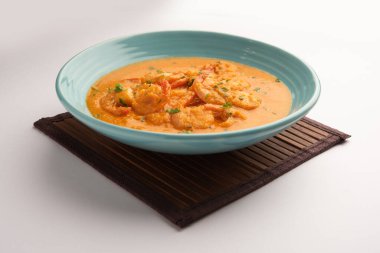 Kolambi Kalwan ya da Tikhle olarak da bilinen Goan Karidesleri ya da Karides Körisi ya da Zinga Masala