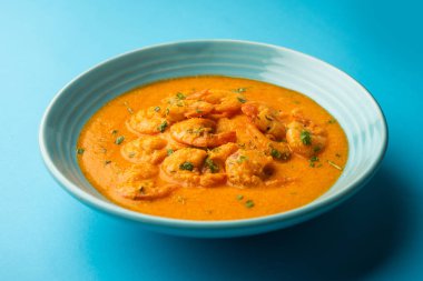 Kolambi Kalwan ya da Tikhle olarak da bilinen Goan Karidesleri ya da Karides Körisi ya da Zinga Masala