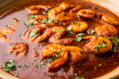 Kolambi Kalwan ya da Tikhle olarak da bilinen Goan Karidesleri ya da Karides Körisi ya da Zinga Masala