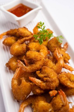 Karidesli börek veya karidesli bajji veya jheenga pakoda veya kolambi veya zinga pakora, Hint atıştırmalığı