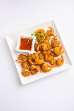 Karidesli börek veya karidesli bajji veya jheenga pakoda veya kolambi veya zinga pakora, Hint atıştırmalığı