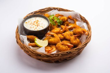 Karidesli börek veya karidesli bajji veya jheenga pakoda veya kolambi veya zinga pakora, Hint atıştırmalığı