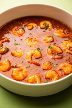 Kolambi Kalwan ya da Tikhle olarak da bilinen Goan Karidesleri ya da Karides Körisi ya da Zinga Masala