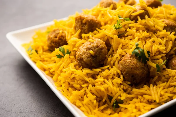 Soya Chunk Pulav veya soya vadi pilavı