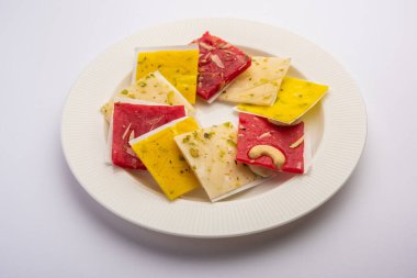 Mahim Halwa veya Bombay buz halkası Hint tatlısı tarifi.