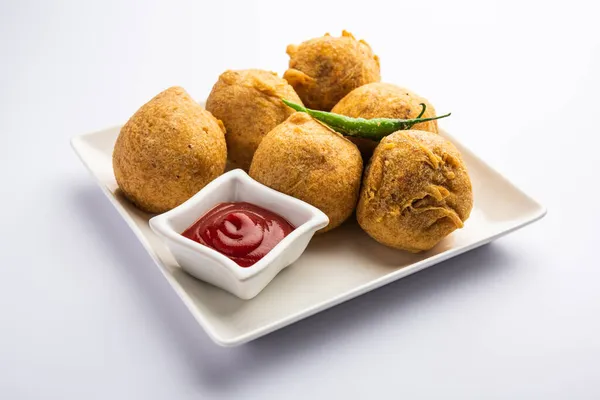 Aalu Bonda Est Pakora Indien Batata Vada Servi Avec Ketchup — Photo