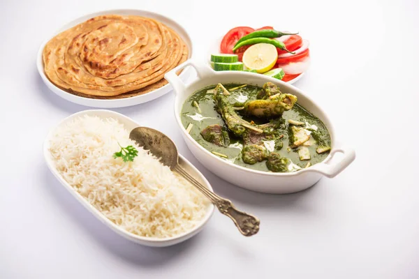 Palak Gosht Schaap Curry Indiase Stijl Spinazie Lam Curry Geserveerd — Stockfoto