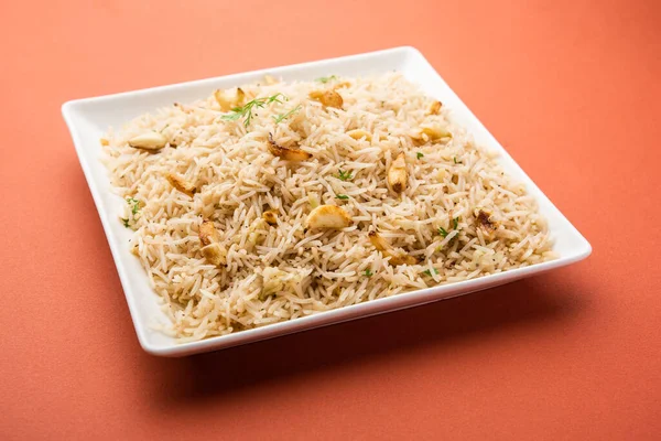 Garlic Fried Rice Pulav Using Basmati Rice Lahsun Served Dal — Stock Photo, Image