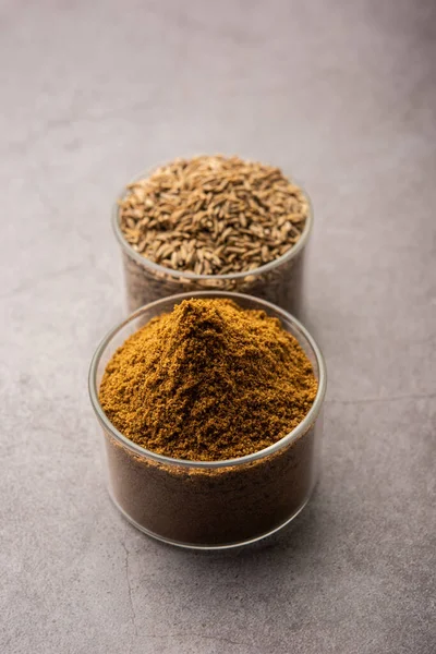 クミン種子の塵またはジェラ粉末 インドのスパイス — ストック写真