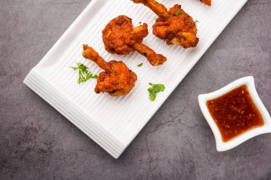 Tavuk lolipop Hint Çin aperatifi. Fransız tavuk kanadı.