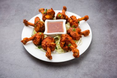 Tavuk lolipop Hint Çin aperatifi. Fransız tavuk kanadı.