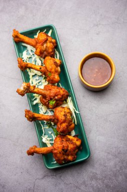 Tavuk lolipop Hint Çin aperatifi. Fransız tavuk kanadı.