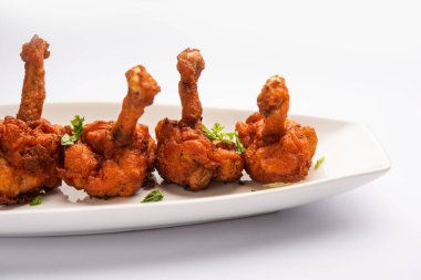 Tavuk lolipop Hint Çin aperatifi. Fransız tavuk kanadı.