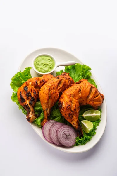 Tandoori Chicken Chicken Dish Prepared Roasting Chicken Marinated Yogurt Spices — Fotografia de Stock