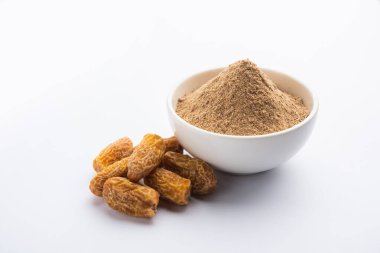 Kurutulmuş khajoor veya kharik 'ten yapılmış hurma tozu