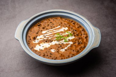 Dal Makhani ya da dal Makhni, Kuzey Hindistan 'da yapılan bir yemek tarifi.