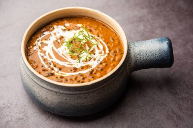 Dal Makhani ya da dal Makhni, Kuzey Hindistan 'da yapılan bir yemek tarifi.