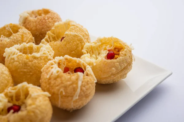 Käse Pani Puri Oder Golgappa Oder Panipuri Oder Wasserbälle — Stockfoto