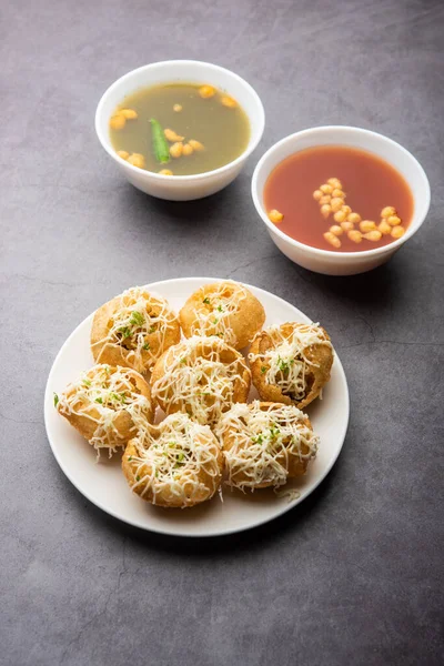 Cheese Puchka Indian Chat Com Muito Queijo Golgappe Panipuri Waterballs — Fotografia de Stock