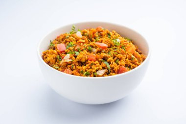 Yumurta bhurji ya da Masala Anda Bhurji, Hindistan 'da popüler bir sokak yemeği, kahvaltı, öğle yemeği ya da akşam yemeği tarifi olan çırpılmış yumurta türüdür.