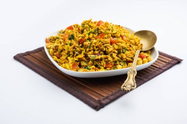Yumurta bhurji ya da Masala Anda Bhurji, Hindistan 'da popüler bir sokak yemeği, kahvaltı, öğle yemeği ya da akşam yemeği tarifi olan çırpılmış yumurta türüdür.