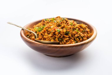 Yumurta bhurji ya da Masala Anda Bhurji, Hindistan 'da popüler bir sokak yemeği, kahvaltı, öğle yemeği ya da akşam yemeği tarifi olan çırpılmış yumurta türüdür.