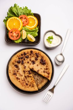 Keema Paratha, Tavuk ya da koyun eti Kıyma Doldurulmuş düz ekmek