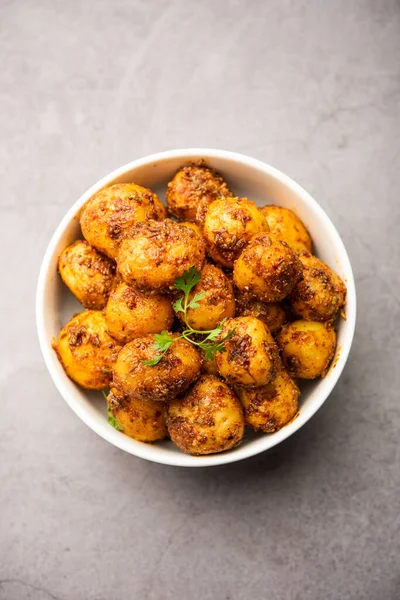 Batatas Assadas Caseiras Bombaim Pan Batatas Fritas Aloo Pequeno Bebê — Fotografia de Stock