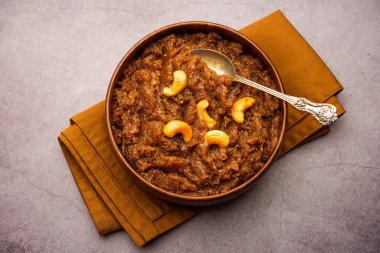 Kashi halwa ya da Kasi halva, Karnataka 'nın geleneksel ve klasik bir tatlısıdır.