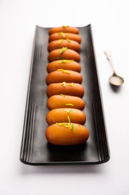 Lyangcha, Langcha, ya da Lemcha, Batı Bengal, Jharkhand, Odisha, Bihar, Assam, Tripura 'da hazırlanan Hint tatlısıdır.