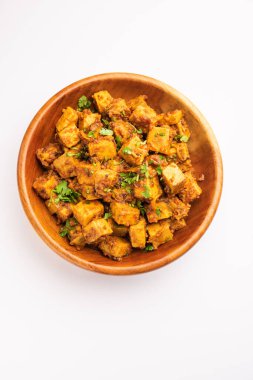 Hint usulü Suran sabzi ya da Jimikand sabji Fil Ayağı Yam ya da Ole kızartma tarifi olarak da bilinir.