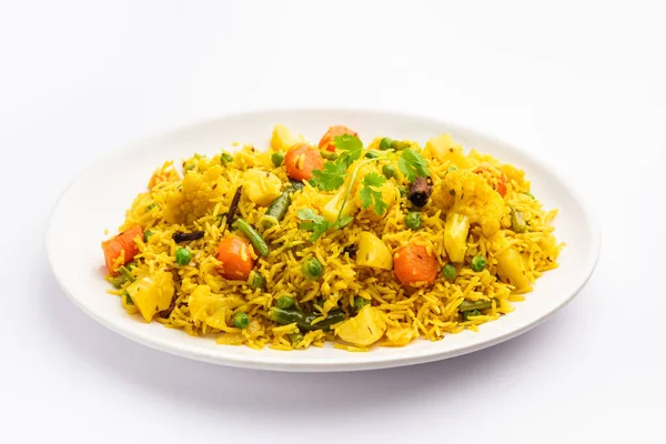 Tahri Tehri Tehiri Tahari Indian One Pot Meal Made Using — Stockfoto