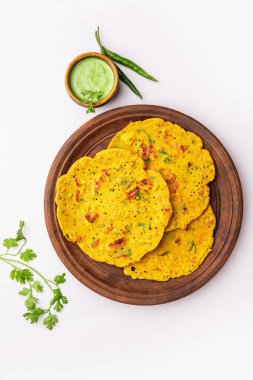 Cheela, Chilla veya Chila, Rajasthani kahvaltı tabağıdır. Genellikle un veya besan ile yapılır.