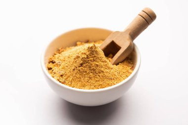 Güney Hindistan kahvaltısı için Idli Podi veya baharat tozu.