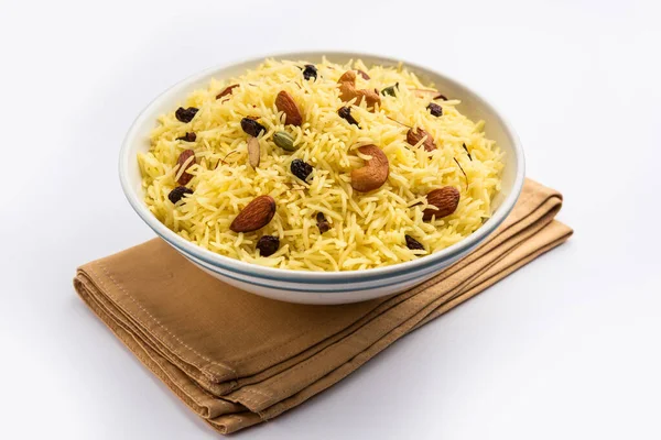 Kashmiri Sweet Modur Pulao Made Rice Cooked Sugar Water Flavored — Stock Photo, Image