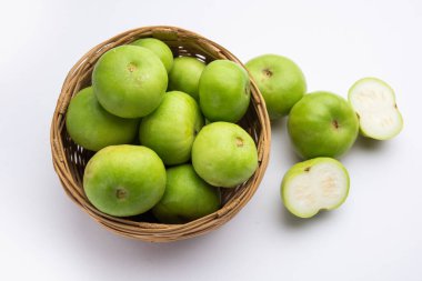 Çiğ Tinda, ayrıca dhemse, elma kabağı, bebek balkabağı, Hint kabağı yuvarlak kavunu da denir.