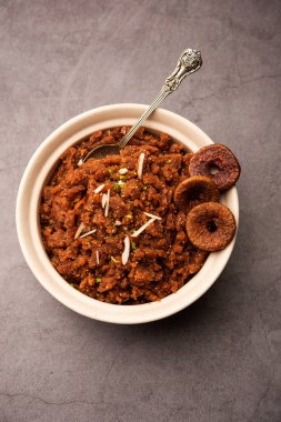 Anjeer ka halwa ya da Fig sheera ya da halva