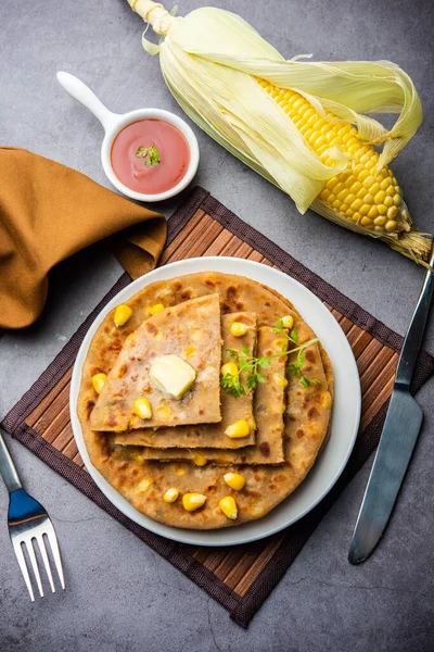 Sweet Corn Stuffed Paratha Parotha Served Plate Indian Flatbread Recipe — стоковое фото