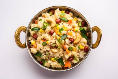 Sweet Corn Upma, makai rava uppittu made using with or without semolina , healthy Indian breakfast