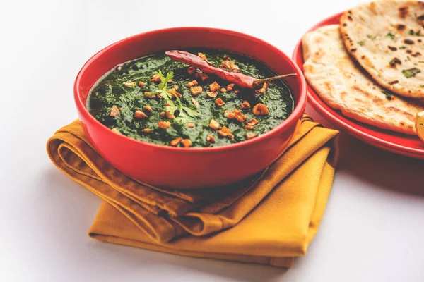 Lasooni Palak Recipe Dhaba Style Garlic Spinach Curry Indian Main — Stock Photo, Image