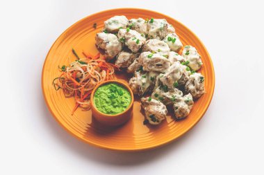 vegetarian soya malai chap made using soya chaap with white creamy gravy