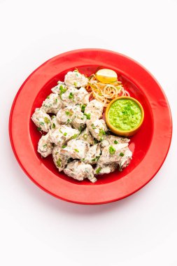 vegetarian soya malai chap made using soya chaap with white creamy gravy