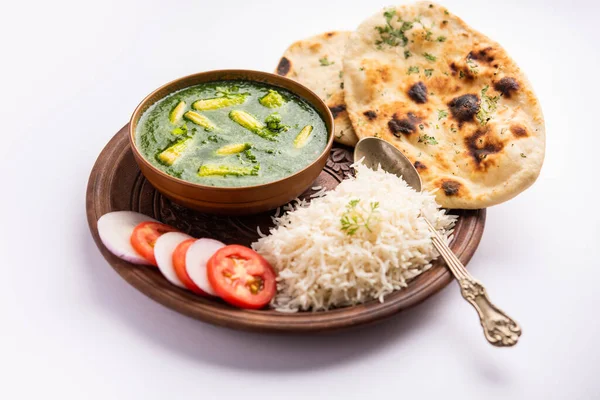 Palak Baby Corn Sabzi Also Known Spinach Makai Curry Served — Stok fotoğraf