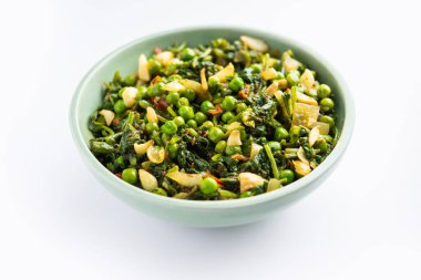 palak matar curry also known as spinach geen peas masala sabzi or sabji, indian food