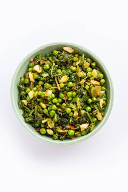 palak matar curry also known as spinach geen peas masala sabzi or sabji, indian food