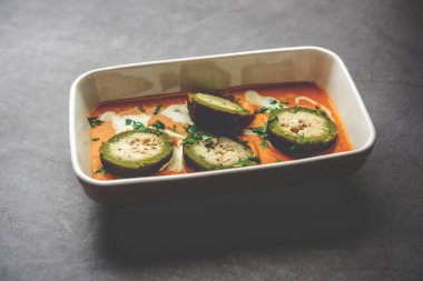 Shaam Savera is a spinach kofta curry where stuffing is made from paneer and the kofta made from spinach