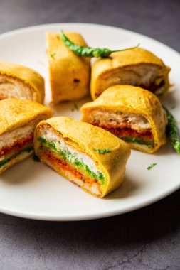 Ulta Vada Pav is made with a spicy potato stuffed bun, called pav inside vada, inside out wada pao