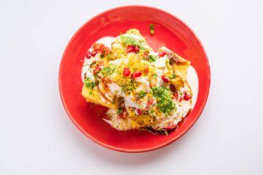 Khaman Dhokla chaat is a very simple and refreshing fusion chaat recipe made using leftover dhokla